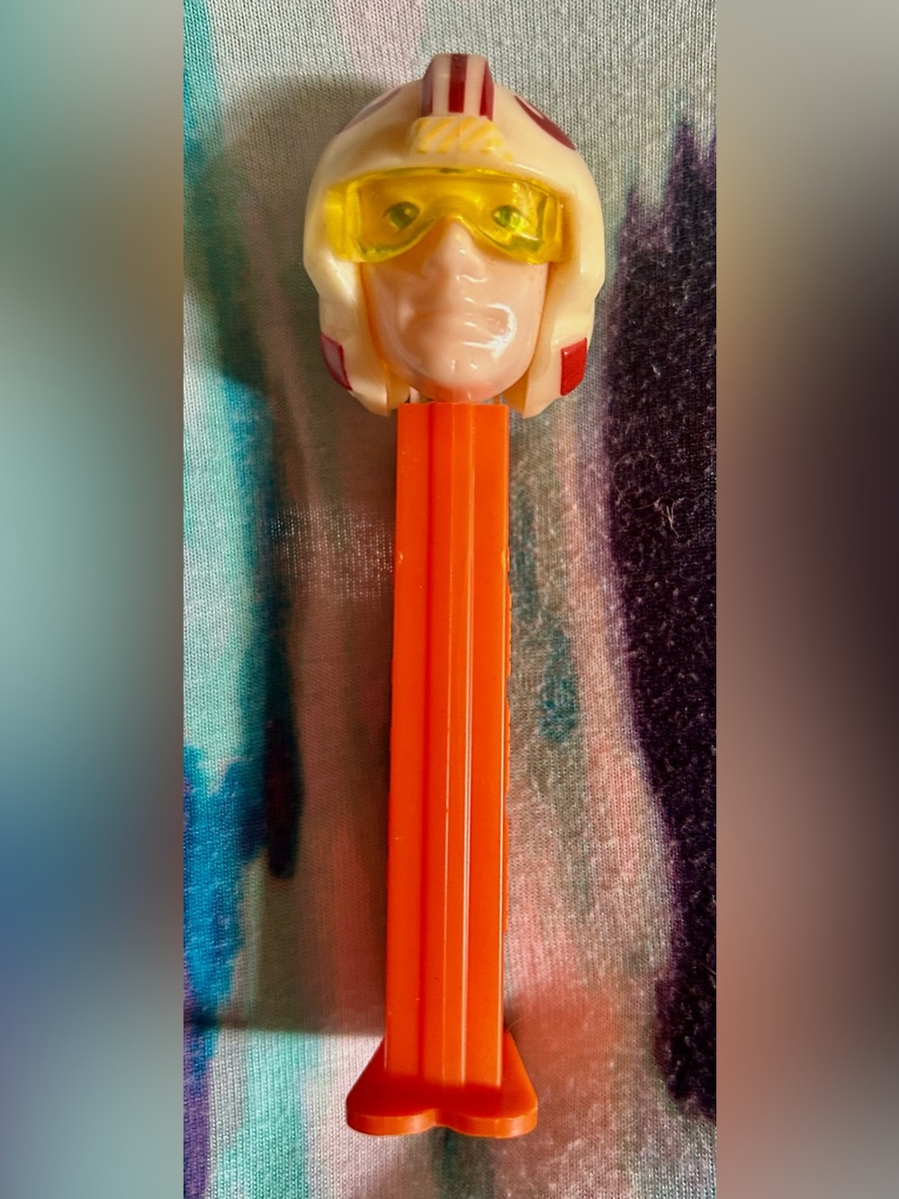 Vintage LUKE SKYWALKER Pilot Helmet PEZ Dispenser in Orange with Yellow Visor